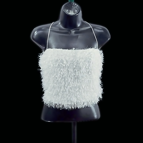 Show Me Your MuMu She Cute White Faux Feather Fuzzy Top, size XL - Picture 5 of 6